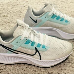 Nike Air Zoom Pegasus 38